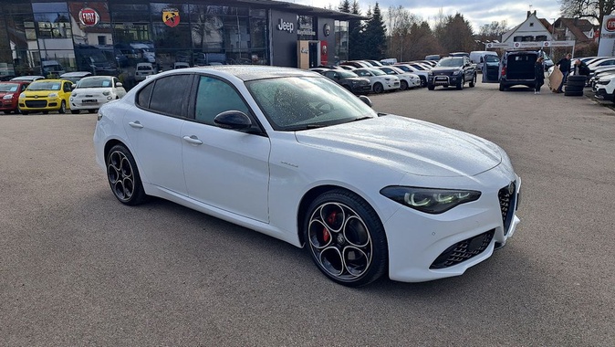 Alfa Romeo Giulia 2024