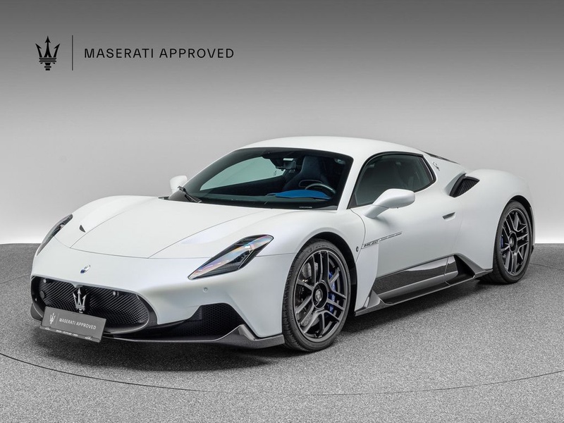 Maserati MC20