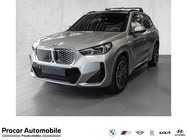 BMW iX1 2025