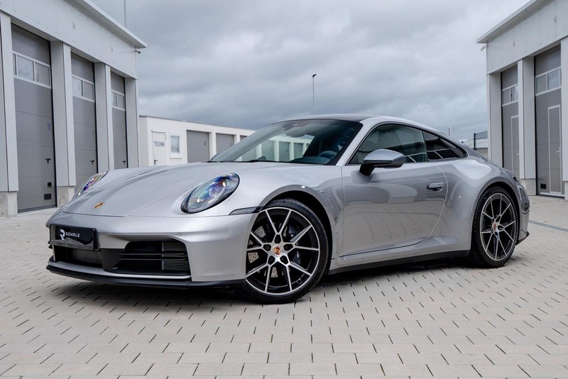 Porsche 992