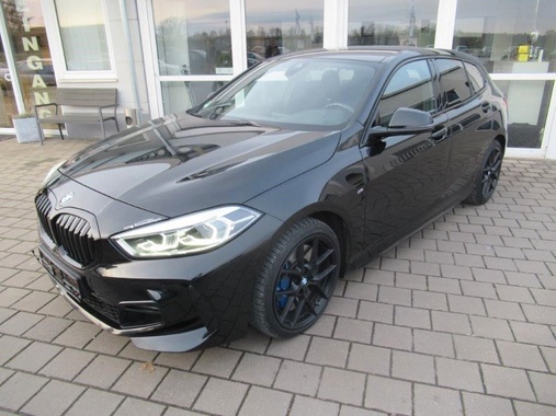 BMW 1 Series 2022