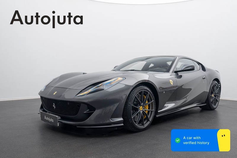 Ferrari 812
