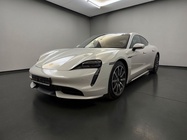 Porsche Taycan 2021
