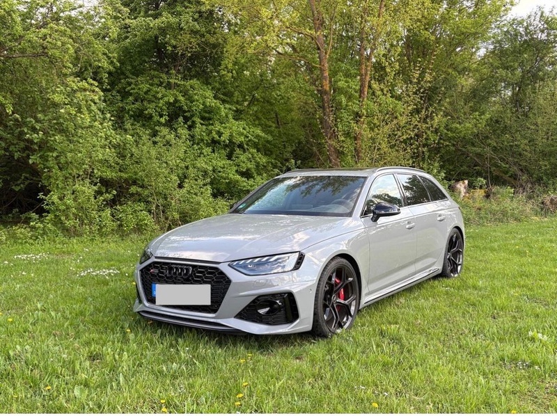 Audi RS4
