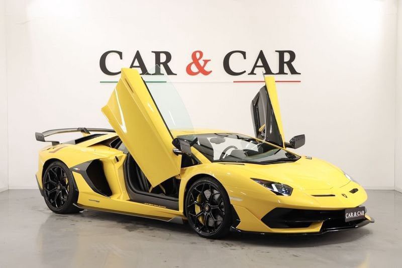 Lamborghini Aventador