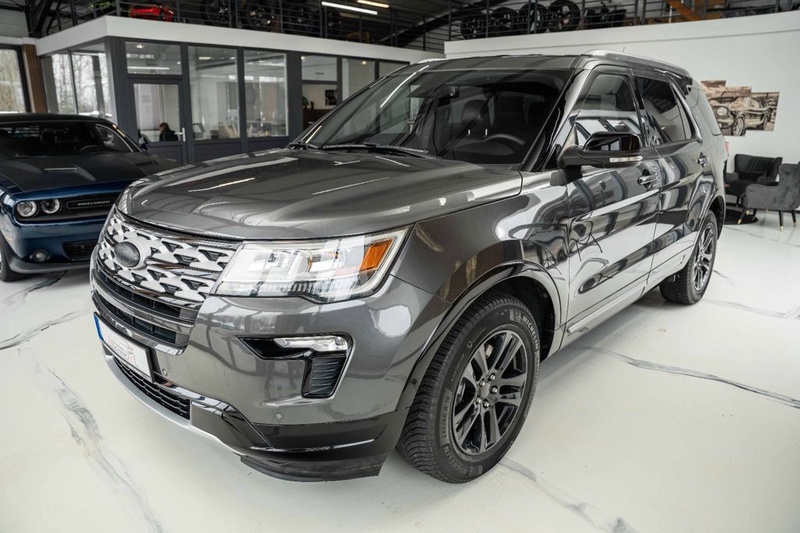 Ford Explorer