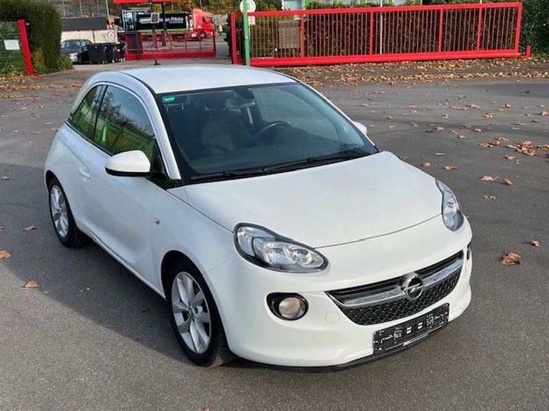 Opel Adam