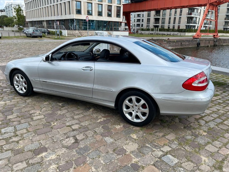 Mercedes-Benz CLK-Class