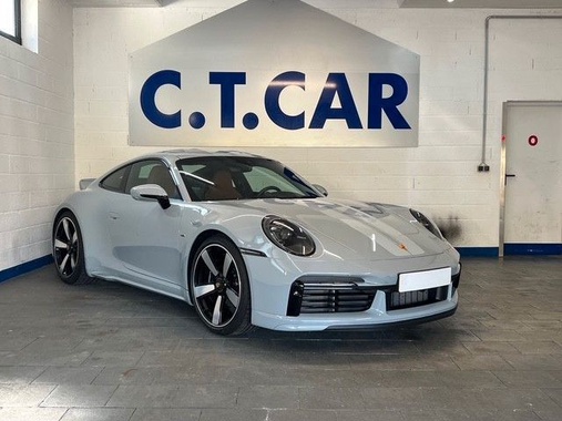 Porsche 992 2022