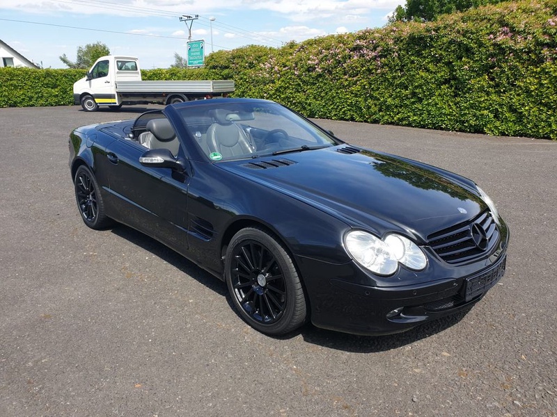 Mercedes-Benz SL-Class