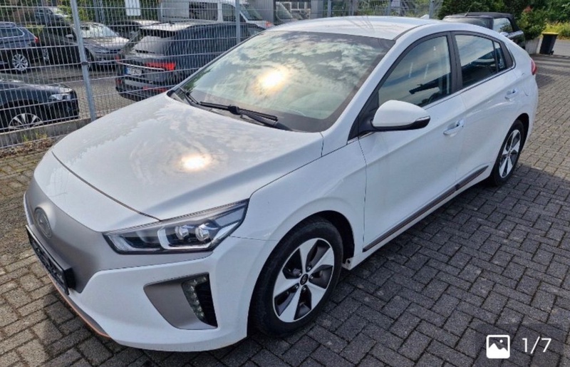 Hyundai Ioniq