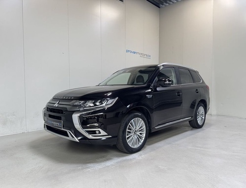 Mitsubishi Outlander 2021
