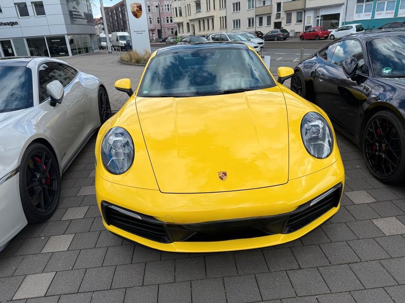 Porsche 992
