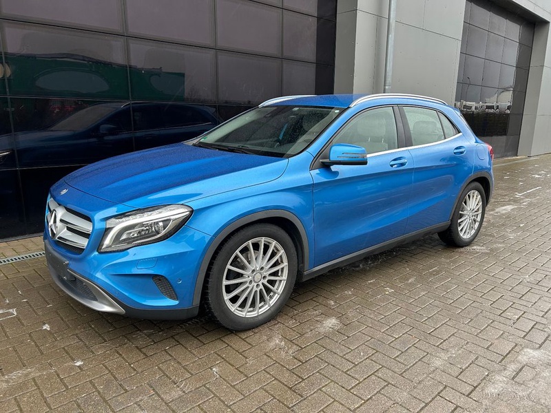 Mercedes-Benz GLA-Class