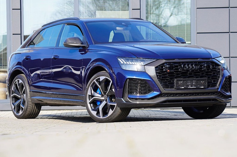 Audi RSQ8