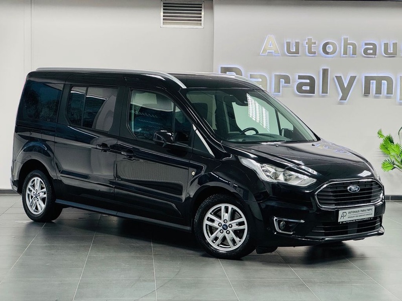 Ford Grand Tourneo