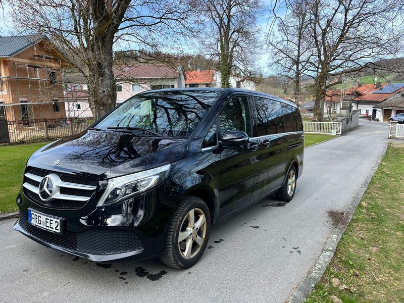 Mercedes-Benz V-Class