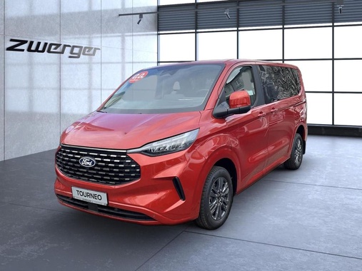 Ford Tourneo Custom 2025