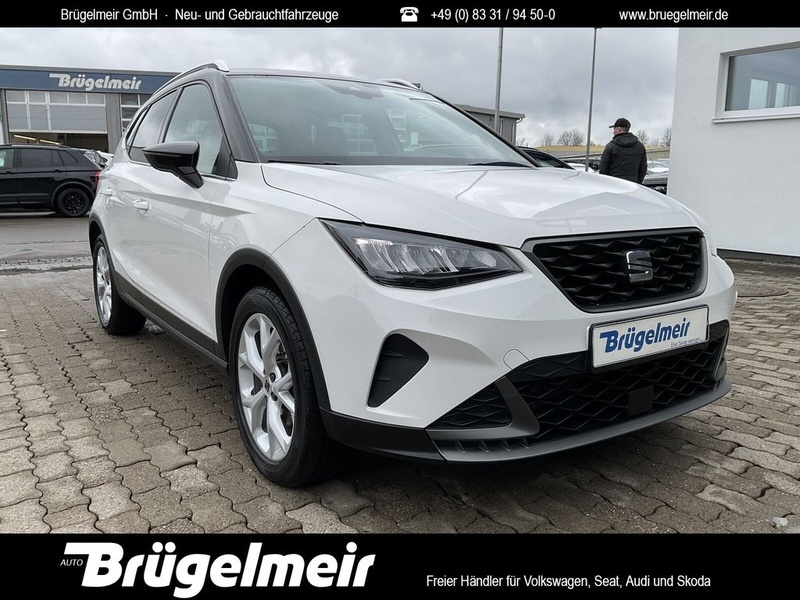 Seat Arona