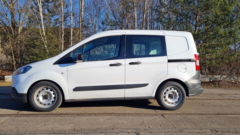 Ford Transit Courier