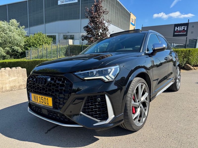 Audi RSQ3