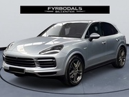 Porsche Cayenne 2021