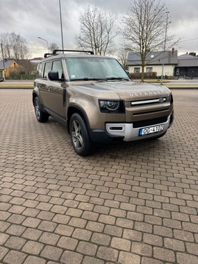 Land Rover Defender 2022