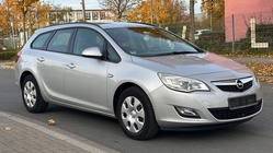 Opel Astra 2011