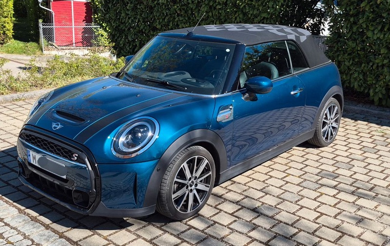 MINI Cabrio