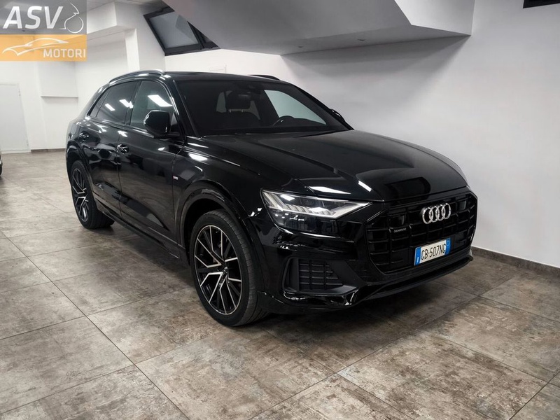 Audi Q8