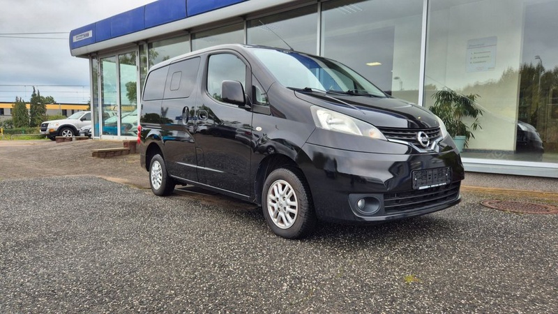 Nissan NV200