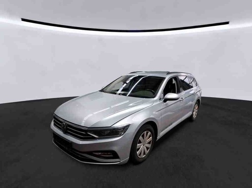 Volkswagen Passat 2022