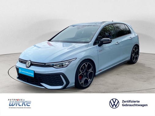 Volkswagen Golf 2024