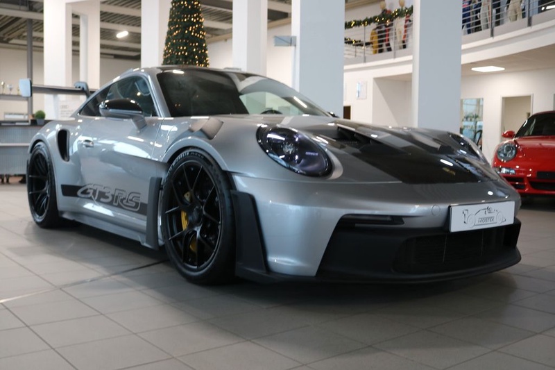 Porsche 992