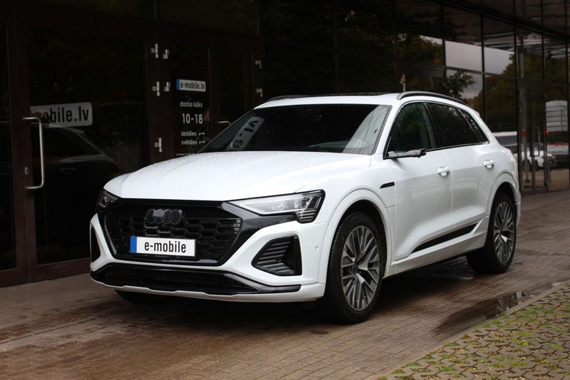 Audi Q8 e-tron