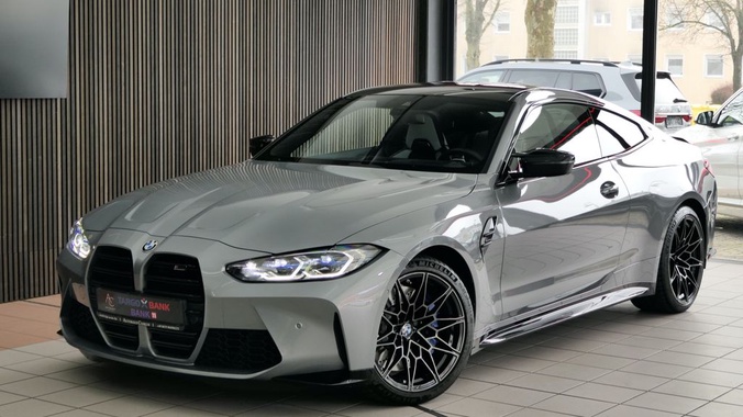 BMW M4 2023