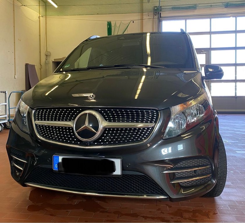 Mercedes-Benz V-Class