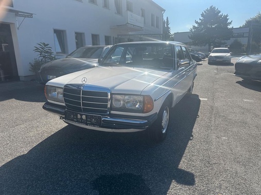 Mercedes-Benz 300 1980