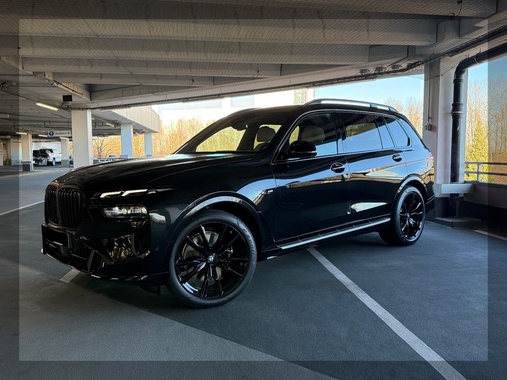 BMW X7 2025