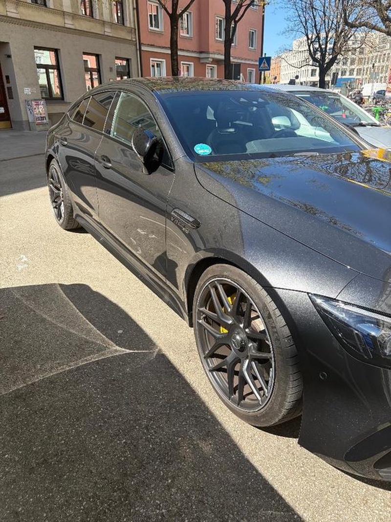 Mercedes-Benz AMG GT