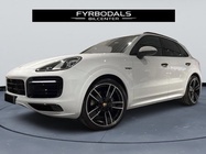 Porsche Cayenne 2023