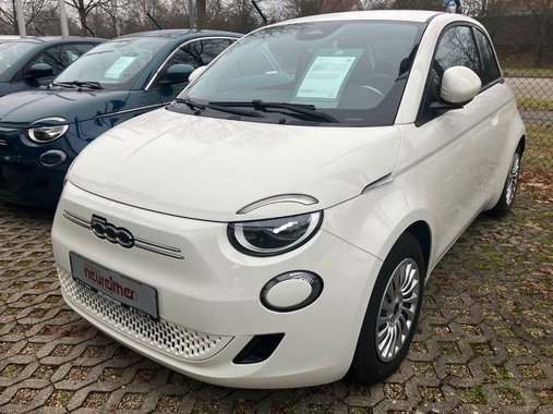 Fiat 500e 2023