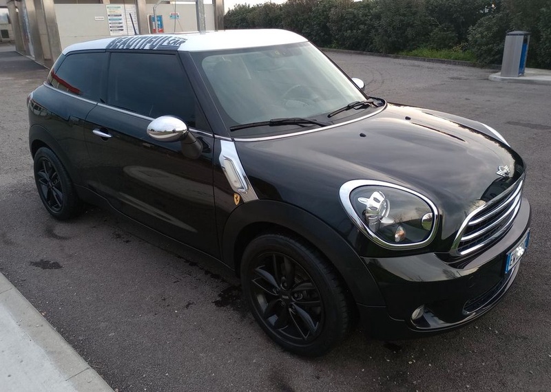 MINI Paceman