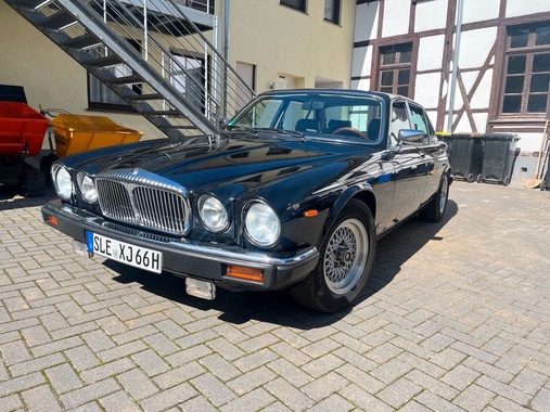 Jaguar XJ12 1988