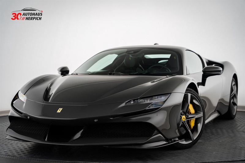 Ferrari SF90