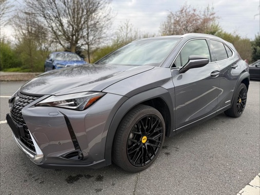 Lexus UX 2020