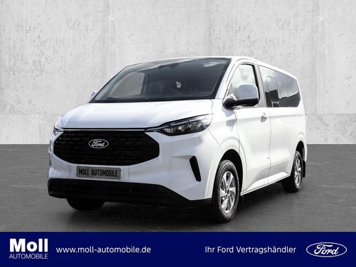 Ford Tourneo Custom 2025