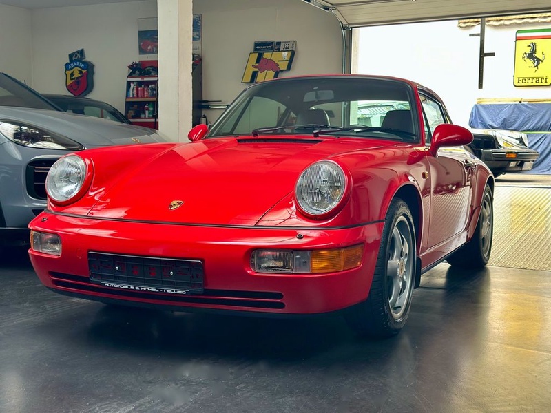 Porsche 964