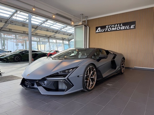 Lamborghini Revuelto 2026