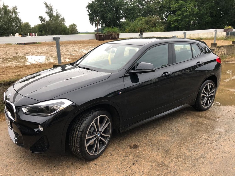 BMW X2